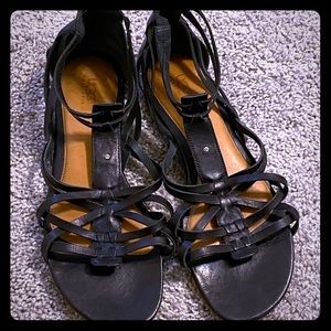 UGG | Black Leather Gladiator Sandals Nayami 12